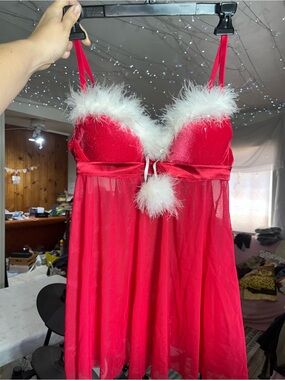 Peek-a-Boudoir red and white velvet fur trim Christmas lingerie babydoll nightie